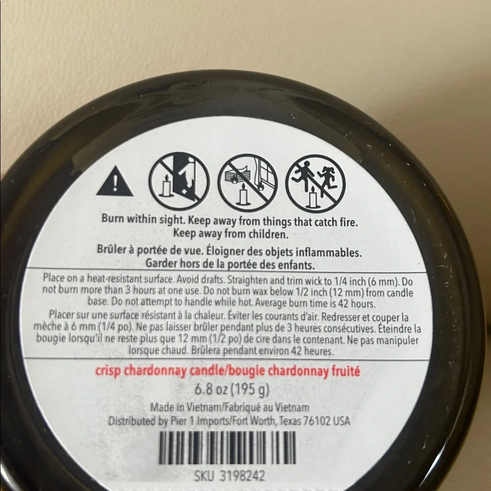New Pier 1 Imports Crisp Chardonnay candle